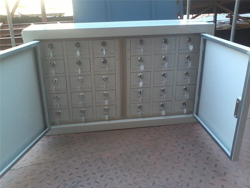 手機(jī)屏蔽柜在選購(gòu)的時(shí)候需要注意什么？